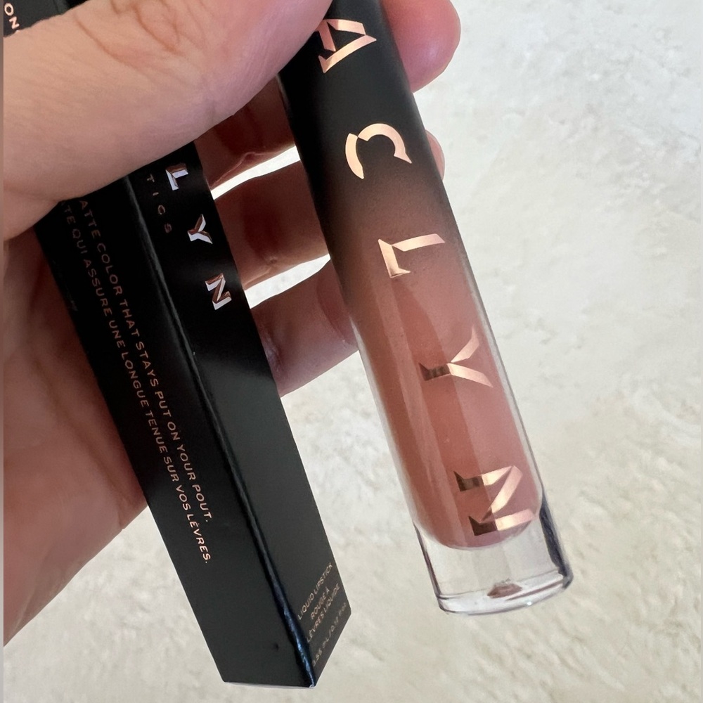 Jacklyn Cosmetics - Picture 3 of 10